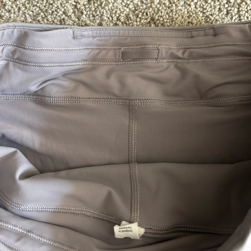 Lululemon Pace Rival Mid-Rise Skirt *Long
Plisse Bloom Multi / Mauve Grey - Picture 3 of 7